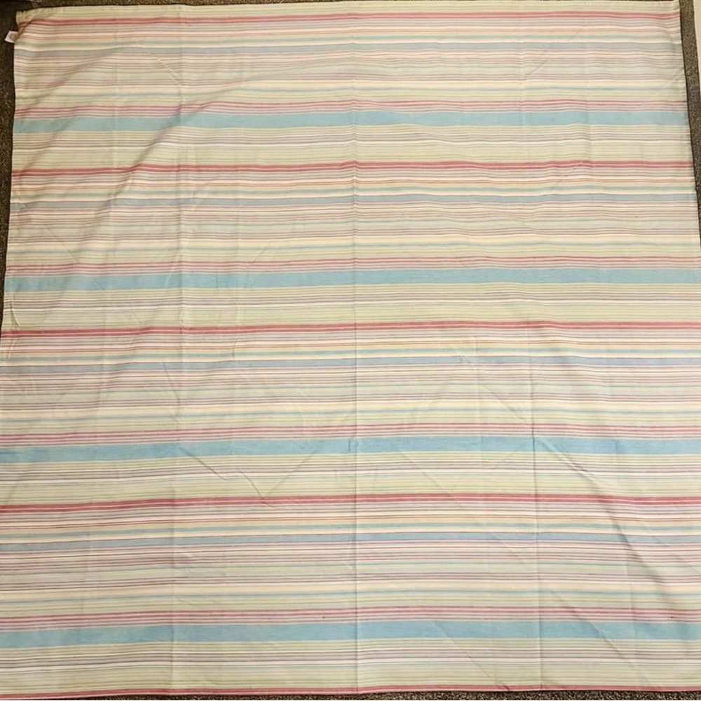 The Pioneer Woman Table Linen